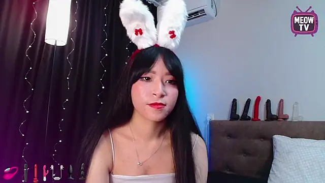 Snapshot of miyakimi0101 chatting on 09-24-25, 01:09 miyakimi0101 online show from 09-24-25, 01:09