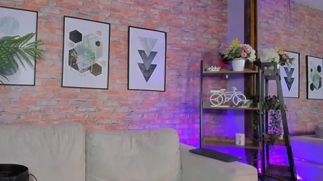 Snapshot of Lucia_Brown_ chatting on 10-22-25, 03:12 Lucia Brown online show from 10-22-25, 03:12