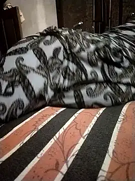 Snapshot of sharnjit299 chatting on 09-12-25, 06:08 sharnjit299 online show from 09-12-25, 06:08