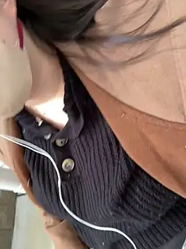 Snapshot of mai_honey chatting on 03-02-25, 08:16 mai honey online show from 03-02-25, 08:16