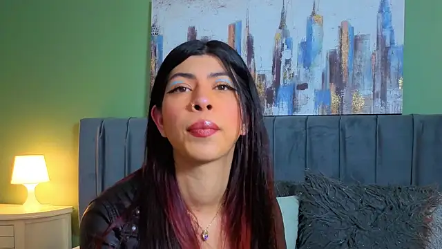 Snapshot of Cassie_bloom chatting on 04-29-26, 03:43 Cassie bloom online show from 04-29-26, 03:43