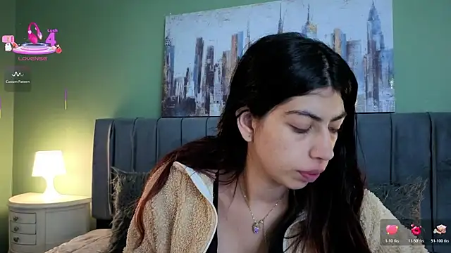 Snapshot of Cassie_bloom chatting on 06-09-26, 03:40 Cassie bloom online show from 06-09-26, 03:40