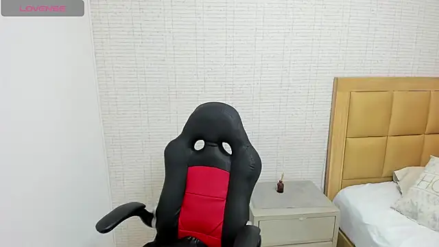 MEGANZARICK online show from 10-04-25, 12:25