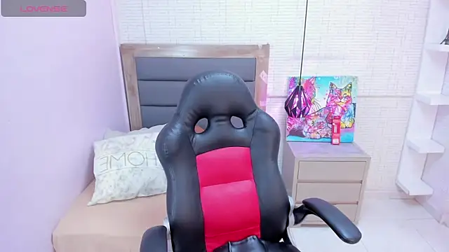 MEGANZARICK online show from 10-25-25, 12:34