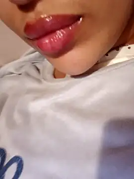 Snapshot of Sexlove1xo chatting on 10-30-25, 12:28 Sexlove1xo online show from 10-30-25, 12:28