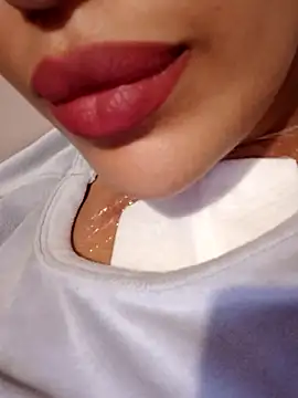 Snapshot of Sexlove1xo chatting on 10-31-25, 06:20 Sexlove1xo online show from 10-31-25, 06:20