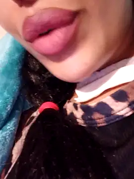 Snapshot of Sexlove1xo chatting on 11-20-25, 01:28 Sexlove1xo online show from 11-20-25, 01:28