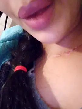 Snapshot of Sexlove1xo chatting on 11-21-25, 09:19 Sexlove1xo online show from 11-21-25, 09:19