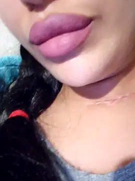 Snapshot of Sexlove1xo chatting on 11-22-25, 10:25 Sexlove1xo online show from 11-22-25, 10:25