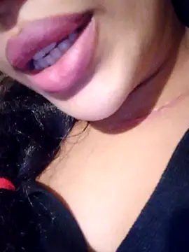 Snapshot of Sexlove1xo chatting on 11-27-25, 02:52 Sexlove1xo online show from 11-27-25, 02:52