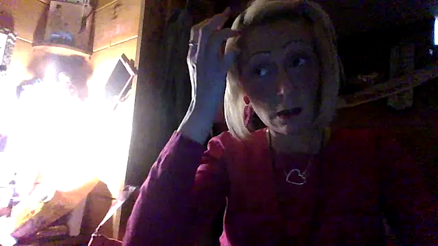 beautifulmee23 online show from 02-23-25, 05:29