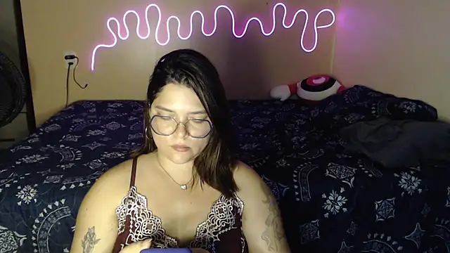 GoddessChaar online show from 12-04-25, 02:21