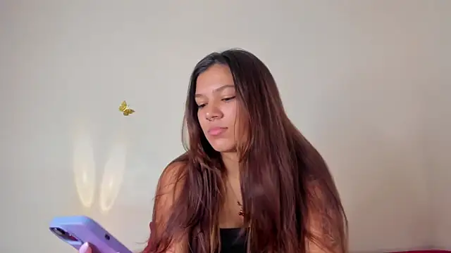 violett 24  online show from 11-21-25, 12:43