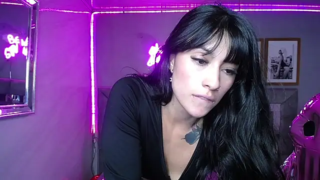 Isabella Collen v online show from 03-06-25, 06:37