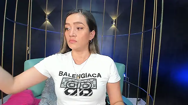 Snapshot of Gabriellacox chatting on 10-11-25, 07:34 Gabriellacox online show from 10-11-25, 07:34