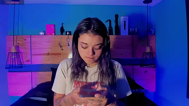 ChloeAllennn online show from 03-16-26, 01:15