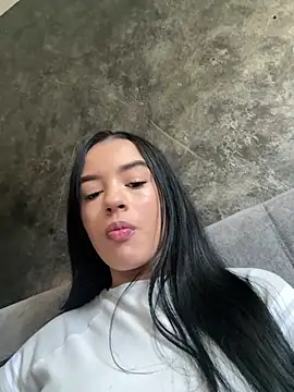 Antonella Smiith  online show from 04-14-26, 01:39