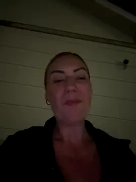 YNA ELLA online show from 10-29-25, 11:17