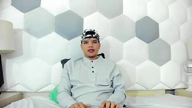 Axel Forte online show from 11-05-25, 01:22