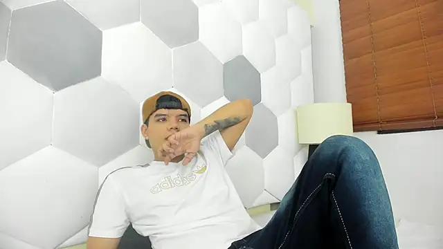 Axel Forte online show from 02-27-26, 01:33