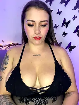 Luna kitty online show from 11-25-25, 06:41