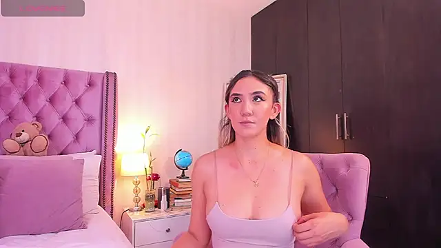 natashaleightt online show from 03-01-25, 07:04