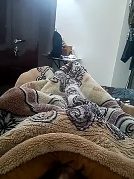 Snapshot of Delhi_BoyBigcock chatting on 02-24-25, 04:36 Delhi BoyBigcock online show from 02-24-25, 04:36