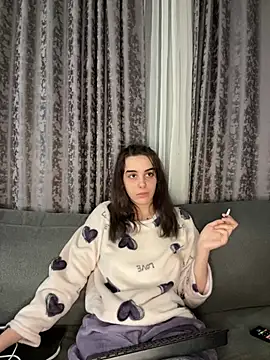 Snapshot of Mazzekyn chatting on 02-19-26, 08:38 Mazzekyn online show from 02-19-26, 08:38