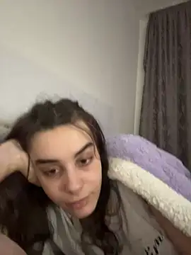 Snapshot of Mazzekyn chatting on 02-21-26, 10:33 Mazzekyn online show from 02-21-26, 10:33