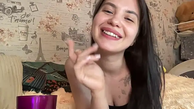 Just Scarlet  online show from 03-18-25, 08:15