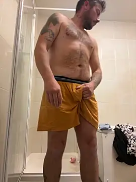 Snapshot of rickalishas8819 chatting on 11-05-25, 06:19 rickalishas8819 online show from 11-05-25, 06:19