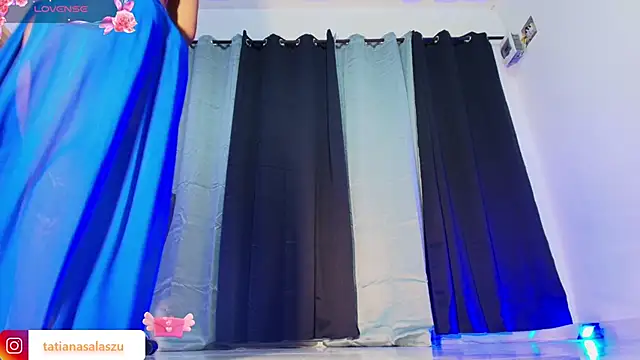 Snapshot of tatiana_10 chatting on 02-22-25, 05:12 tatiana 10 online show from 02-22-25, 05:12