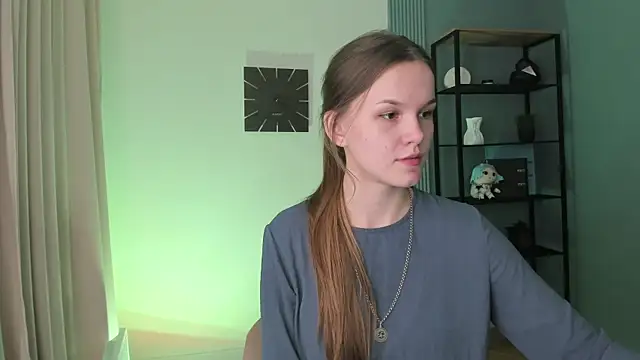 Amber Rogers online show from 03-08-25, 05:33