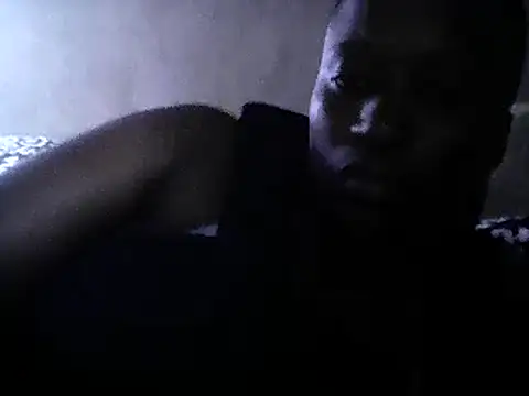 Snapshot of LoveDropss chatting on 03-09-25, 12:42 LoveDropss online show from 03-09-25, 12:42