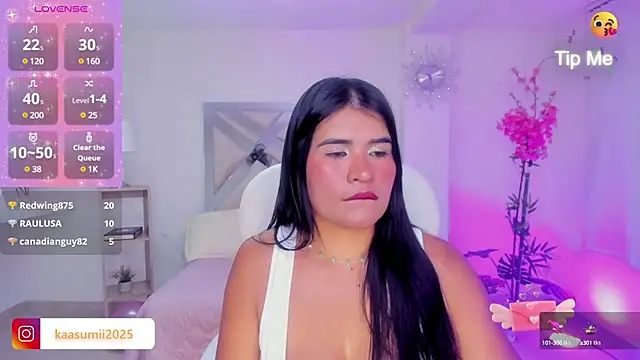 Snapshot of Corina_White chatting on 03-15-25, 03:48 Corina White online show from 03-15-25, 03:48