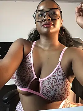 ValerieBlakee online show from 05-20-26, 04:35