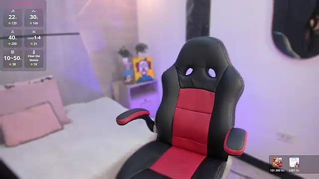 Layla Clarke online show from 01-13-26, 03:34