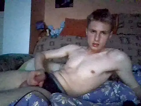 Snapshot of bigben20cmm chatting on 06-12-26, 02:10 bigben20cmm online show from 06-12-26, 02:10