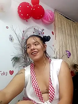 Snapshot of krolay16 chatting on 02-28-25, 11:34 krolay16 online show from 02-28-25, 11:34