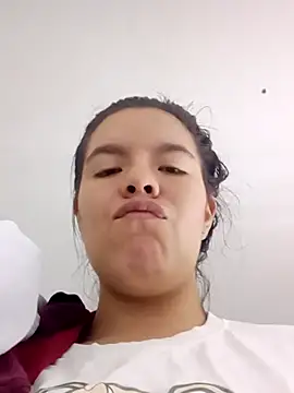 Snapshot of krolay16 chatting on 03-10-25, 01:56 krolay16 online show from 03-10-25, 01:56