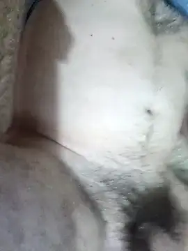 Snapshot of YUCA_MILKMAN chatting on 12-15-25, 01:10 YUCA MILKMAN online show from 12-15-25, 01:10