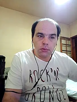 Jovissoares7ye online show from 04-20-26, 02:25