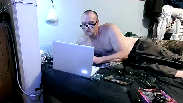 Snapshot of PornStro921 chatting on 09-30-25, 02:49 PornStro921 online show from 09-30-25, 02:49
