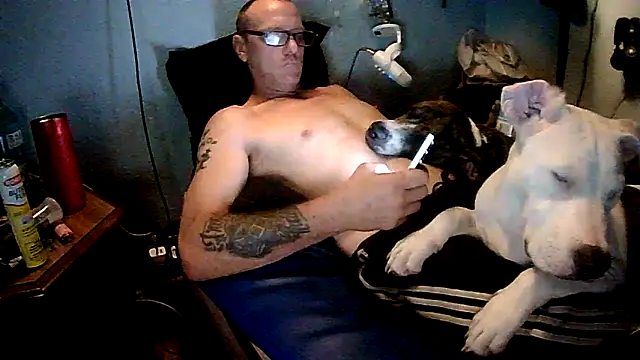 Snapshot of PornStro921 chatting on 06-09-26, 06:08 PornStro921 online show from 06-09-26, 06:08
