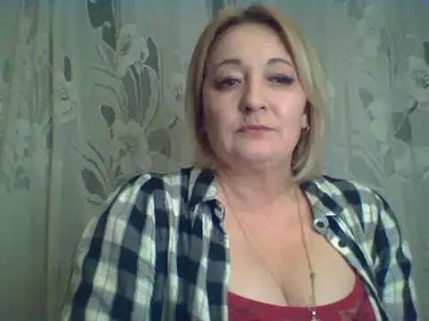 Snapshot of ArielXLoveresss chatting on 02-28-25, 06:20 ArielXLoveresss online show from 02-28-25, 06:20