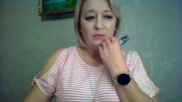 Snapshot of ArielXLoveresss chatting on 11-13-25, 08:52 ArielXLoveresss online show from 11-13-25, 08:52
