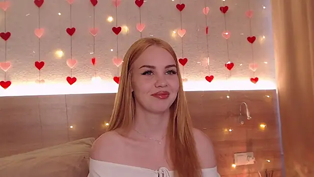 Snapshot of IvyAngel chatting on 05-27-26, 02:36 IvyAngel online show from 05-27-26, 02:36