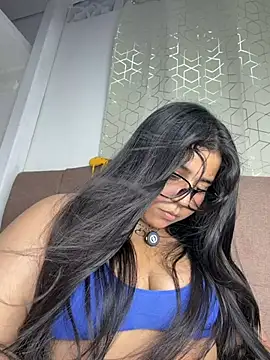 virginbrunette99 online show from 06-05-26, 05:58