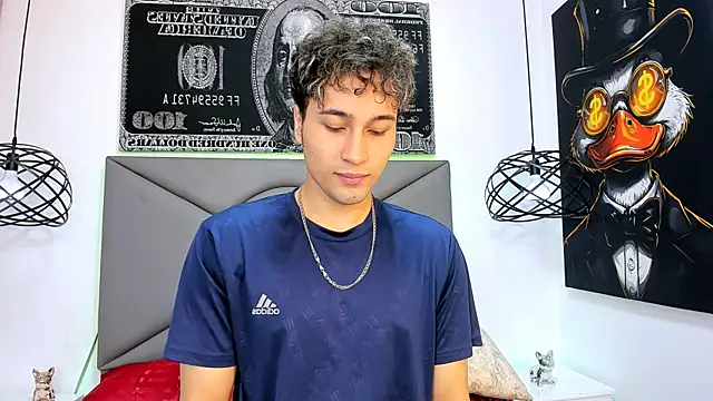 Snapshot of buddy_whitte chatting on 12-19-25, 11:39 buddy whitte online show from 12-19-25, 11:39