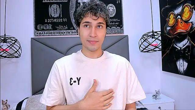 Snapshot of buddy_whitte chatting on 01-12-26, 01:49 buddy whitte online show from 01-12-26, 01:49